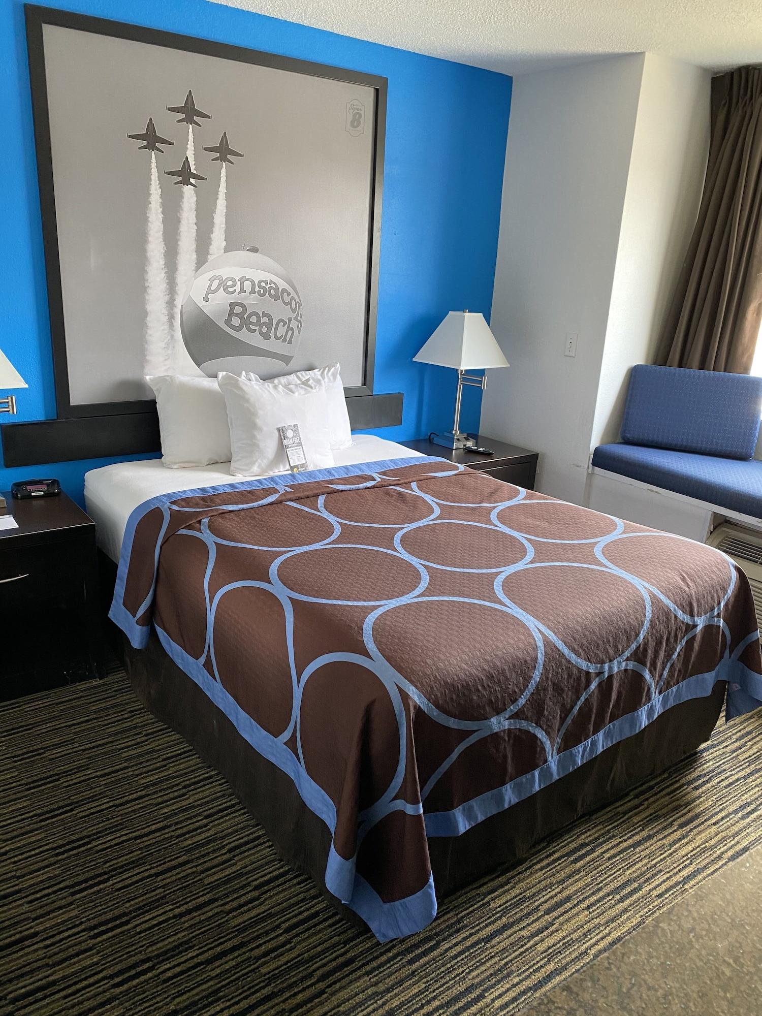 Super 8 By Wyndham Pensacola Ξενοδοχείο Ferry Pass Εξωτερικό φωτογραφία