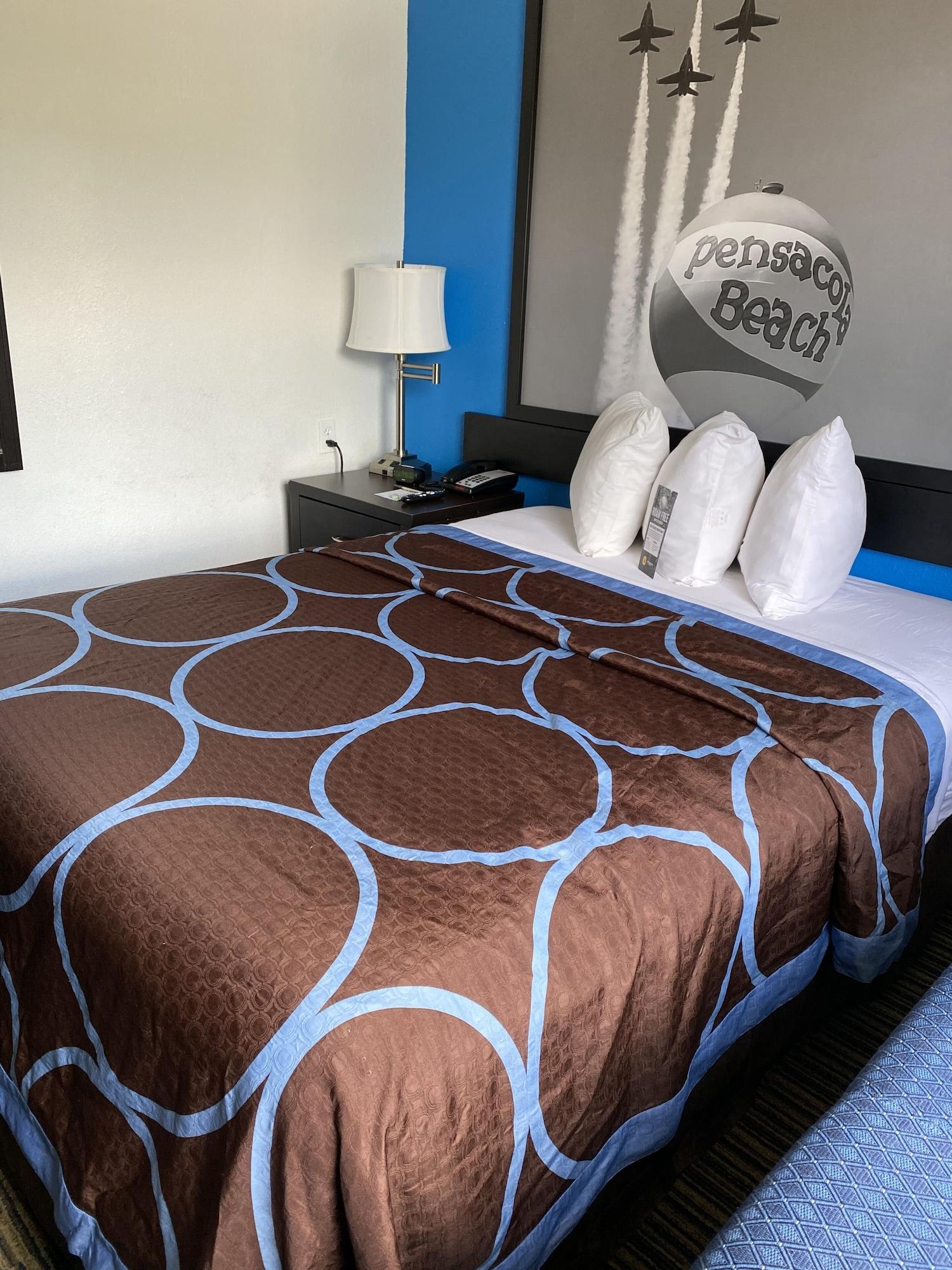 Super 8 By Wyndham Pensacola Ξενοδοχείο Ferry Pass Εξωτερικό φωτογραφία