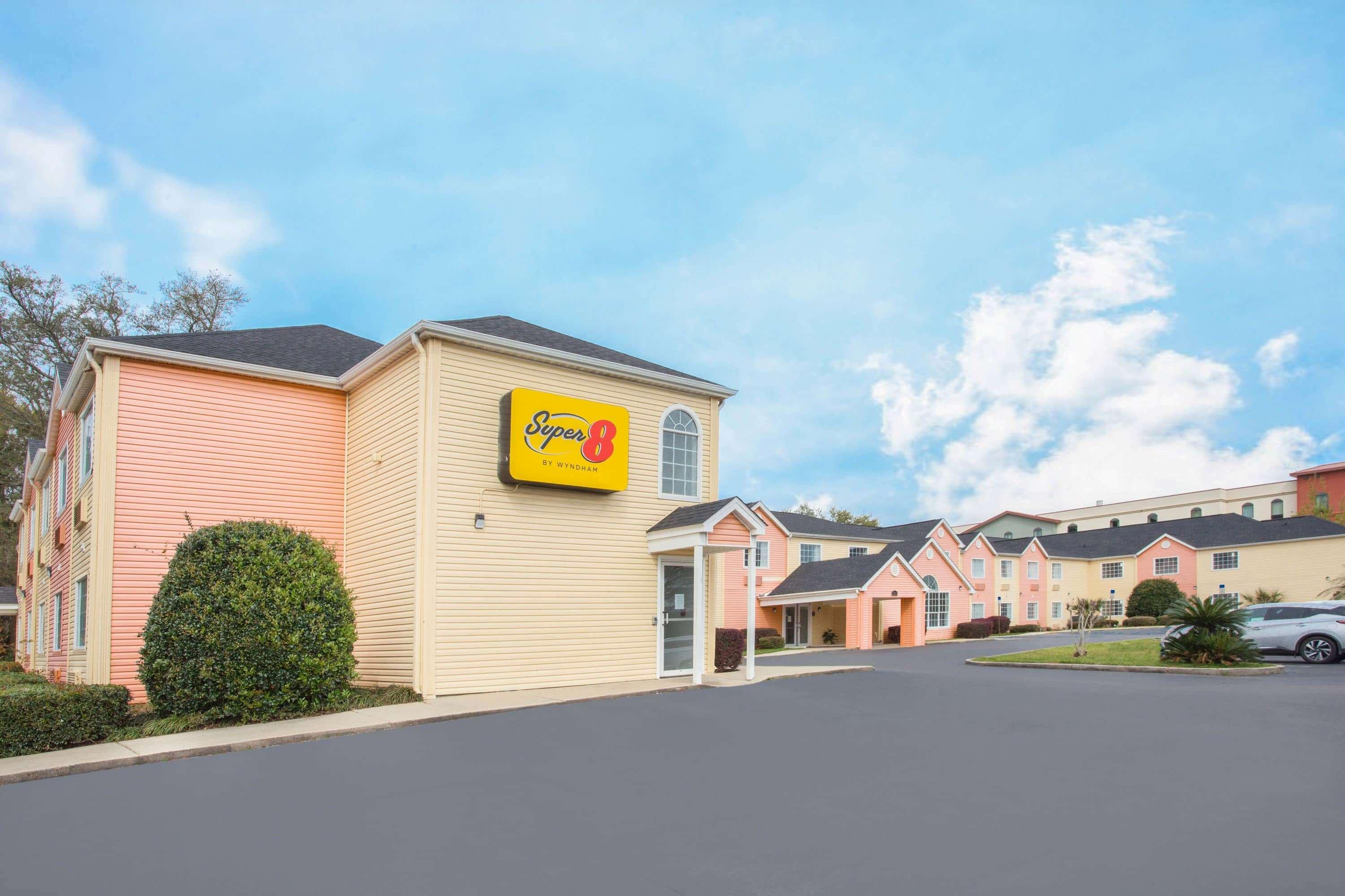 Super 8 By Wyndham Pensacola Ξενοδοχείο Ferry Pass Εξωτερικό φωτογραφία