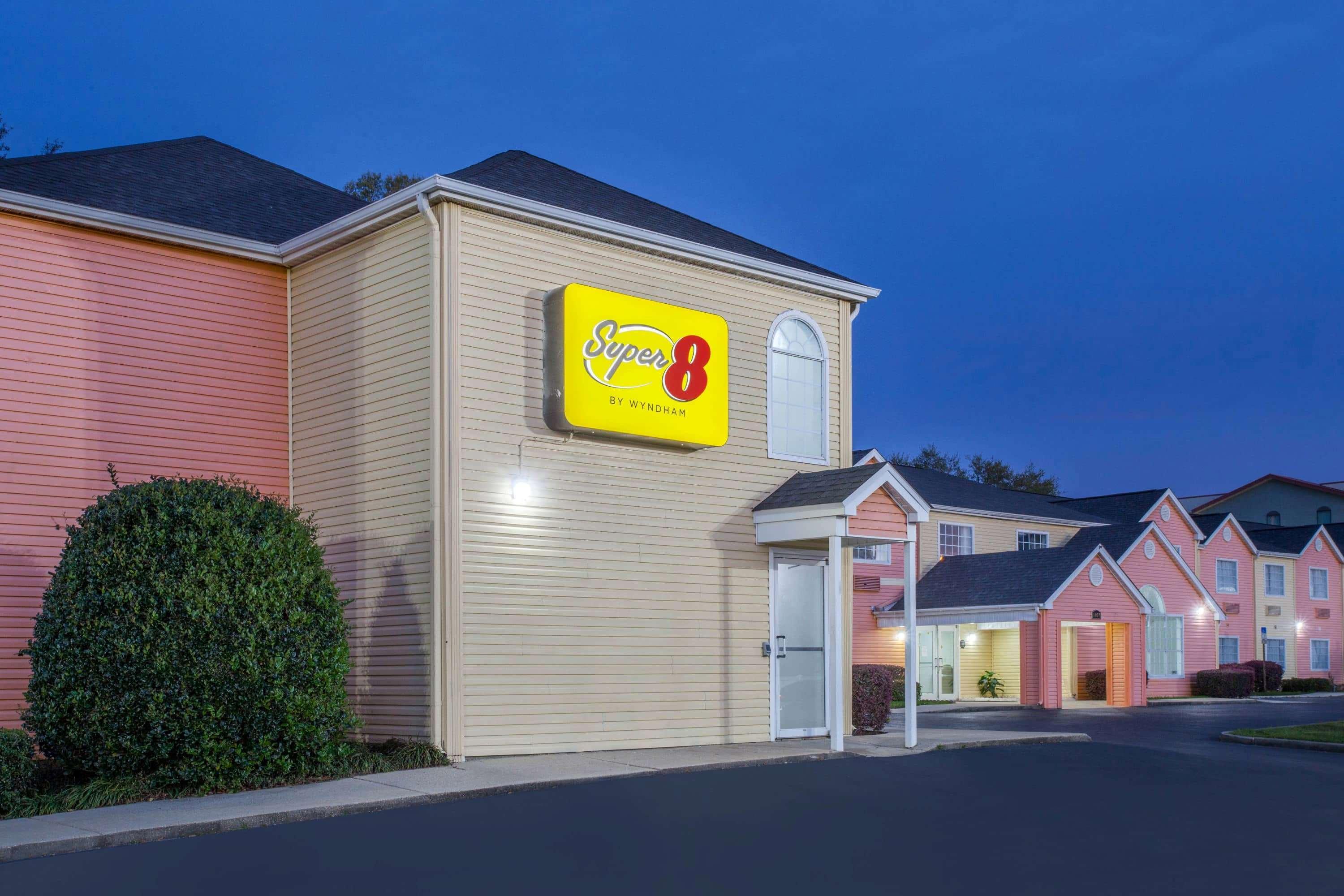Super 8 By Wyndham Pensacola Ξενοδοχείο Ferry Pass Εξωτερικό φωτογραφία
